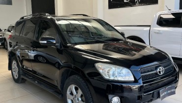 TOYOTA RAV4 4X2 AT 2.4 2010