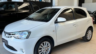 TOYOTA ETIOS 1.5 XLS 2014